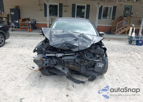 2014 Ford Focus Se z USA, uszkodzony, nr VIN 1FADP3F29EL161174